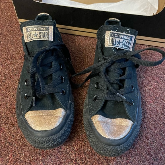 Converse black and gold sneackers size 6 - Picture 3 of 9